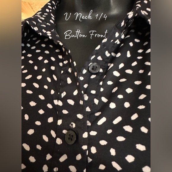 Ann Taylor Women’s Long Sleeve 1/4 Button V Neck Dress Casual Blouse Size 6 - Picture 3 of 9